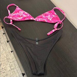 SKIMS Pink camo top black bottoms